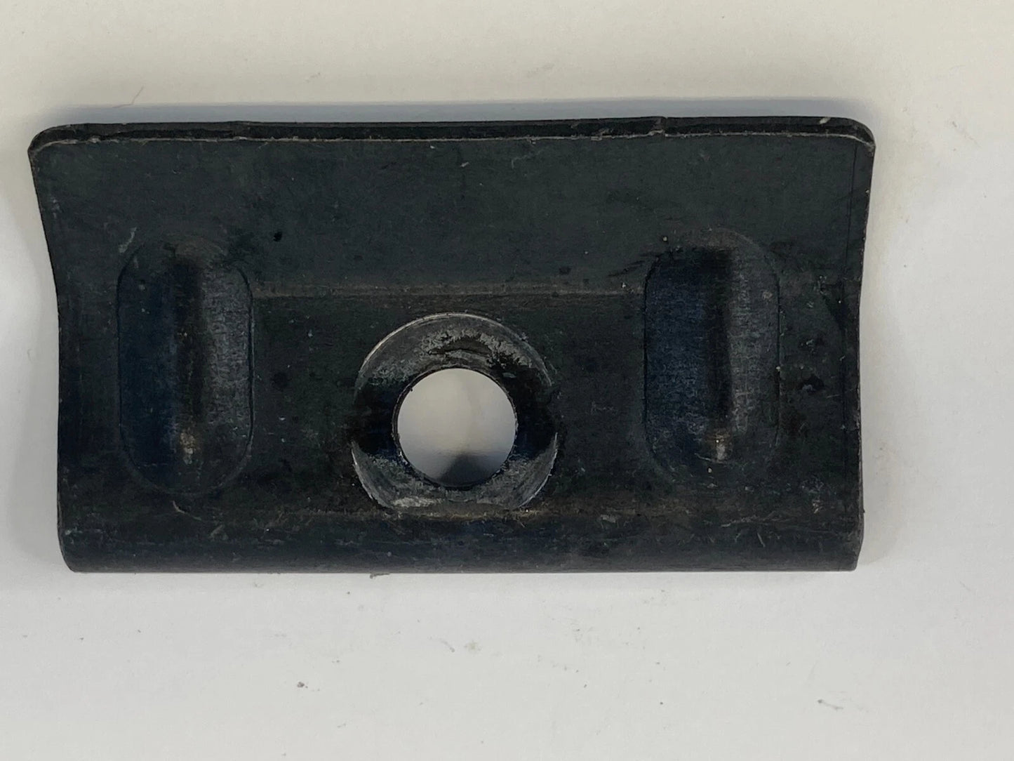 2005-2011 AUDI A6 QUATTRO 2007-2011 S6 BATTERY HOLDER HOLD DOWN CLAMP STRIP OEM