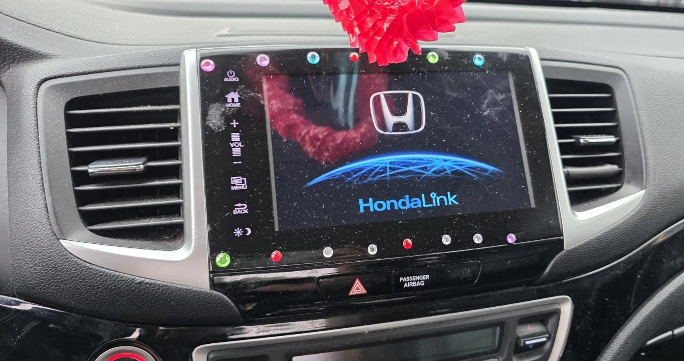 16-19 HONDA PILOT RADIO GPS AUDIO NAVIGATION 8" DISPLAY UNIT W AC VENTS TRIM OEM