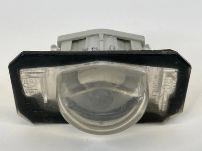 2001-2011 HONDA CIVIC SEDAN REAR TRUNK LICENSE PLATE LIGHT LAMP HOUSING E44057
