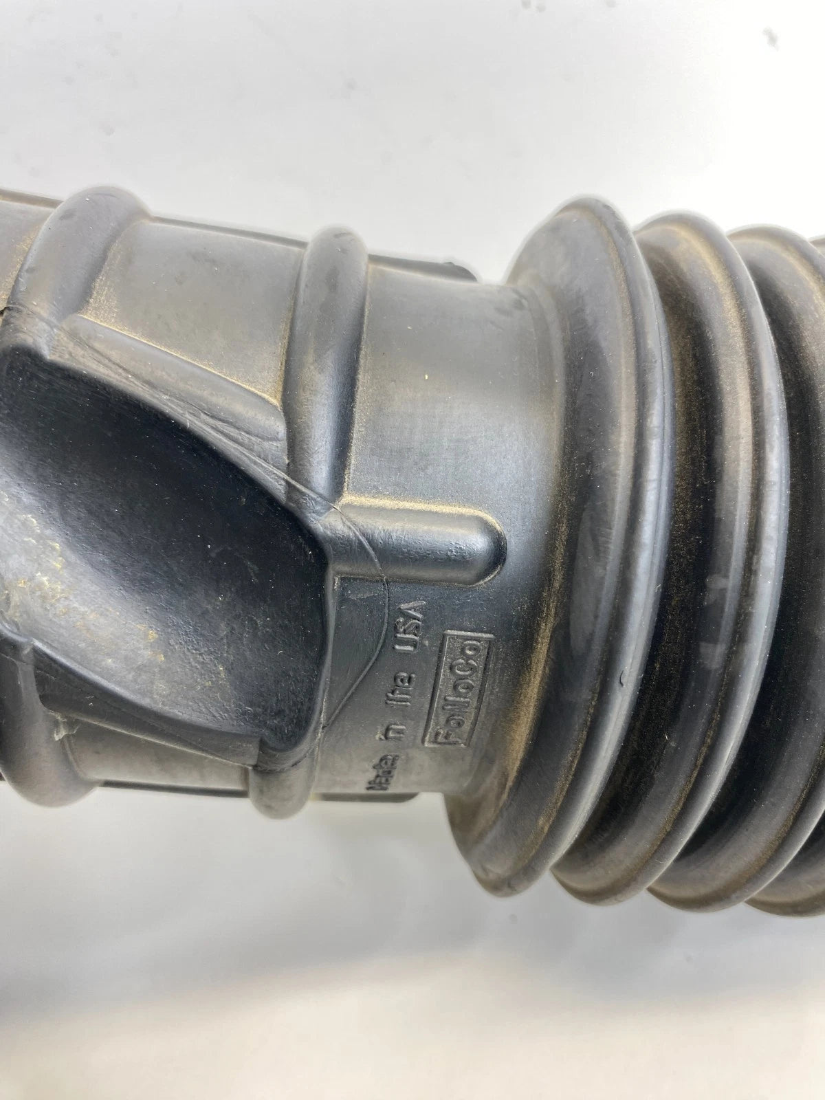 2013-2019 FORD INTERCEPTOR SUV 3.5L V6 A/T AIR INTAKE CLEANER FILTER BOX ASSY