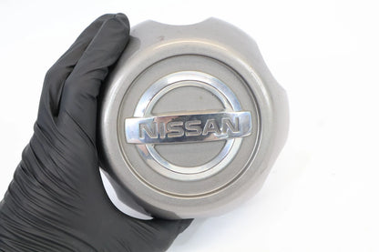 02-04 NISSAN XTERRA RIM WHEEL CENTER CAP HUBCAP CHROME EMBLEM 40315-2Z900 OEM