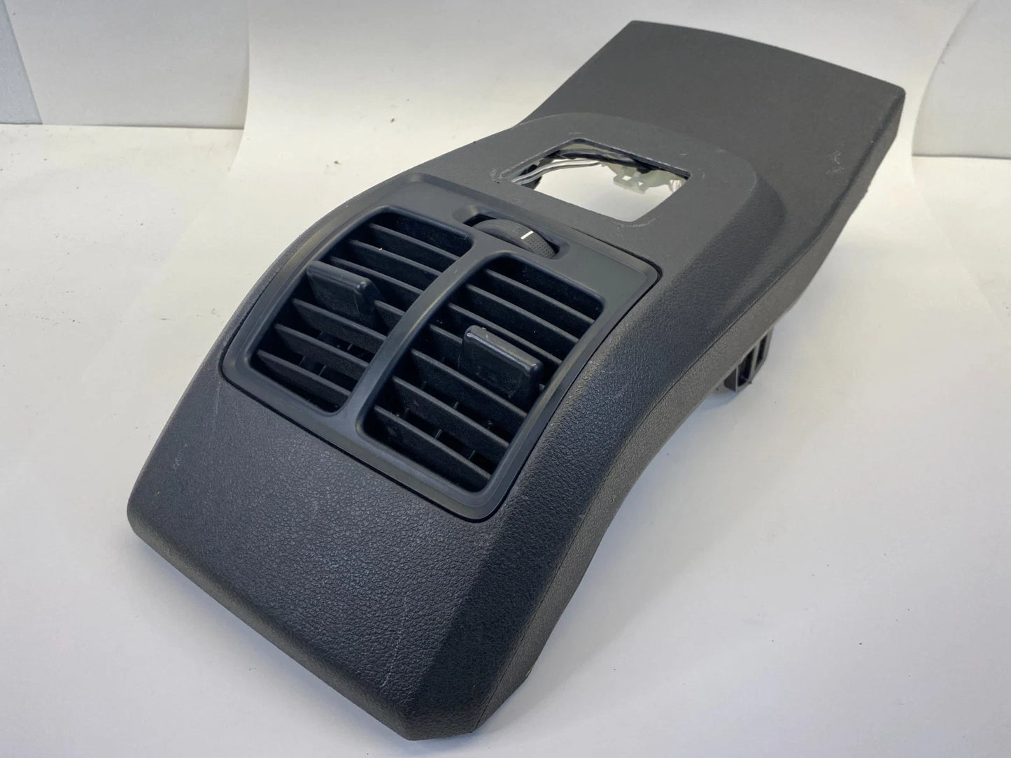 13-19 FORD ESCAPE REAR CENTER CONSOLE PANEL COVER TRIM AIR VENT CJ54-S045B72-A