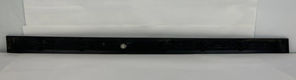 2006-2010 JEEP COMMANDER FRONT RIGHT EXTERIOR DOOR TRIM MOLDING 5JP68TRMAA OEM