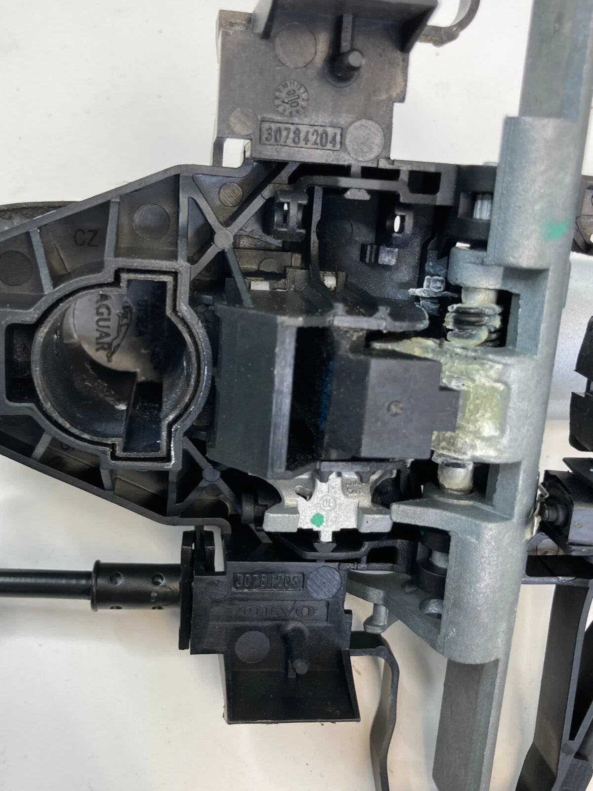 2009-2015 JAGUAR XF REAR RIGHT PASSENGER OUTER EXTERIOR DOOR HANDLE 30784204 OEM