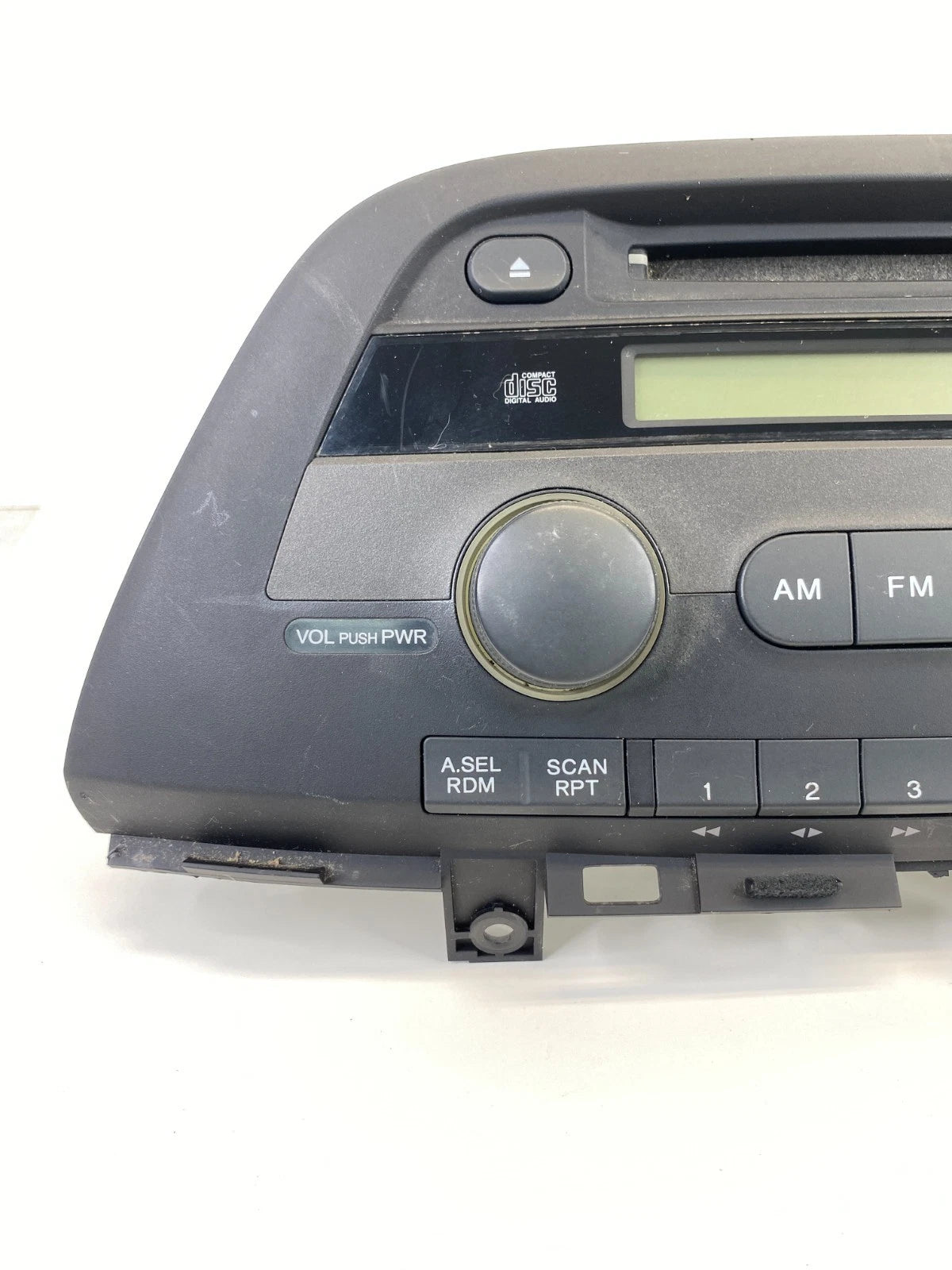 2005-2007 HONDA ODYSSEY AM/FM RADIO RECEIVER CD AUX CONTROL 39100-SHJ-A020 OEM