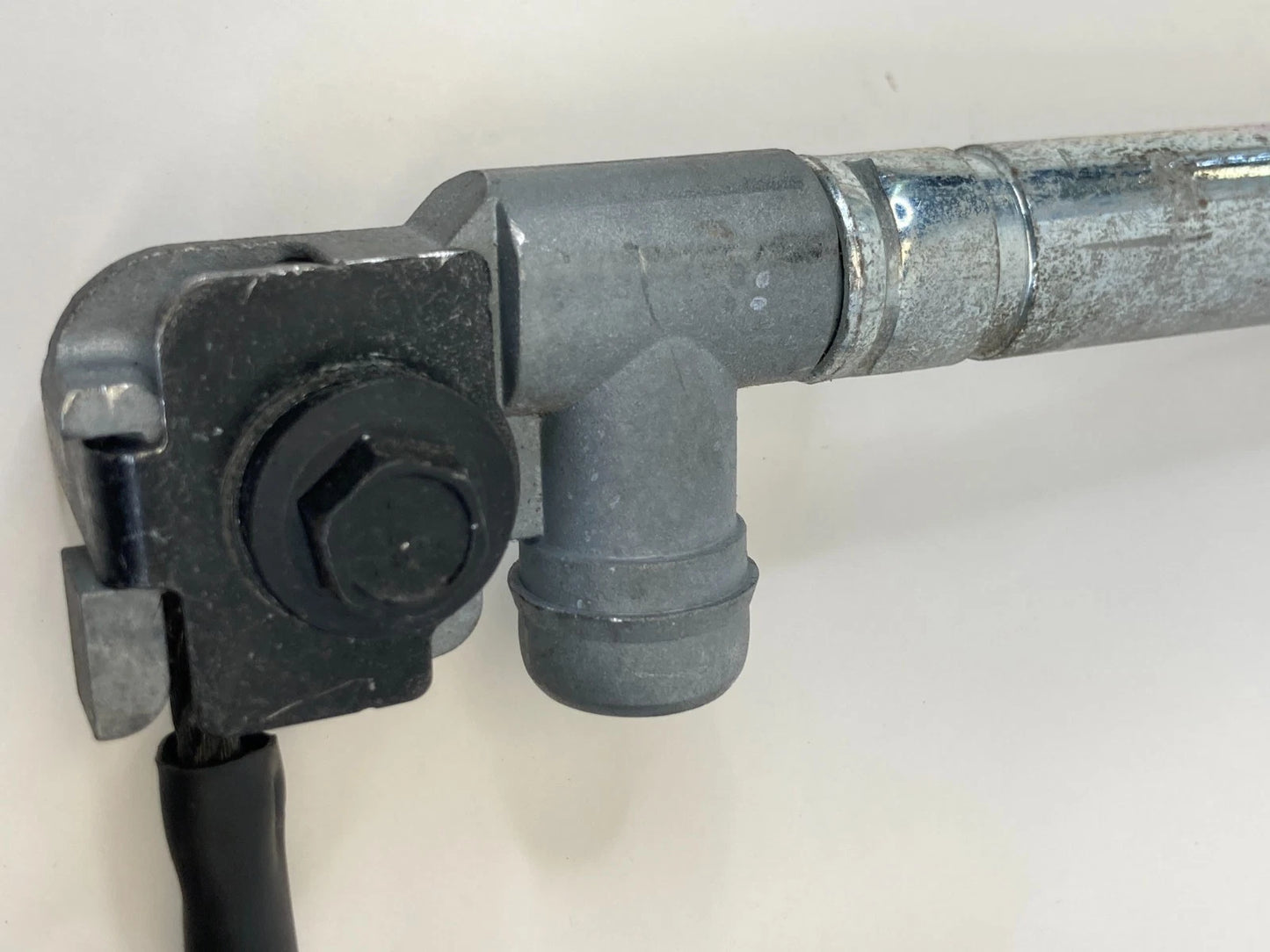 2011-2017 Chevrolet Traverse Front Left Driver Seat Belt Retractor Pretensioner