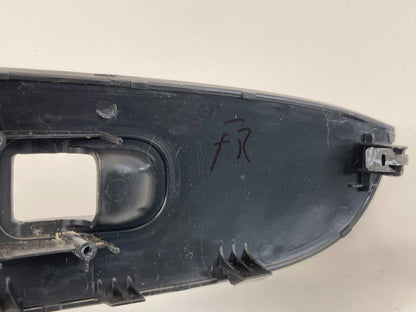 2002-2006 HONDA CR-V CRV FRONT RIGHT WINDOW SWITCH BEZEL TRIM COVER 83510-S9A-A0