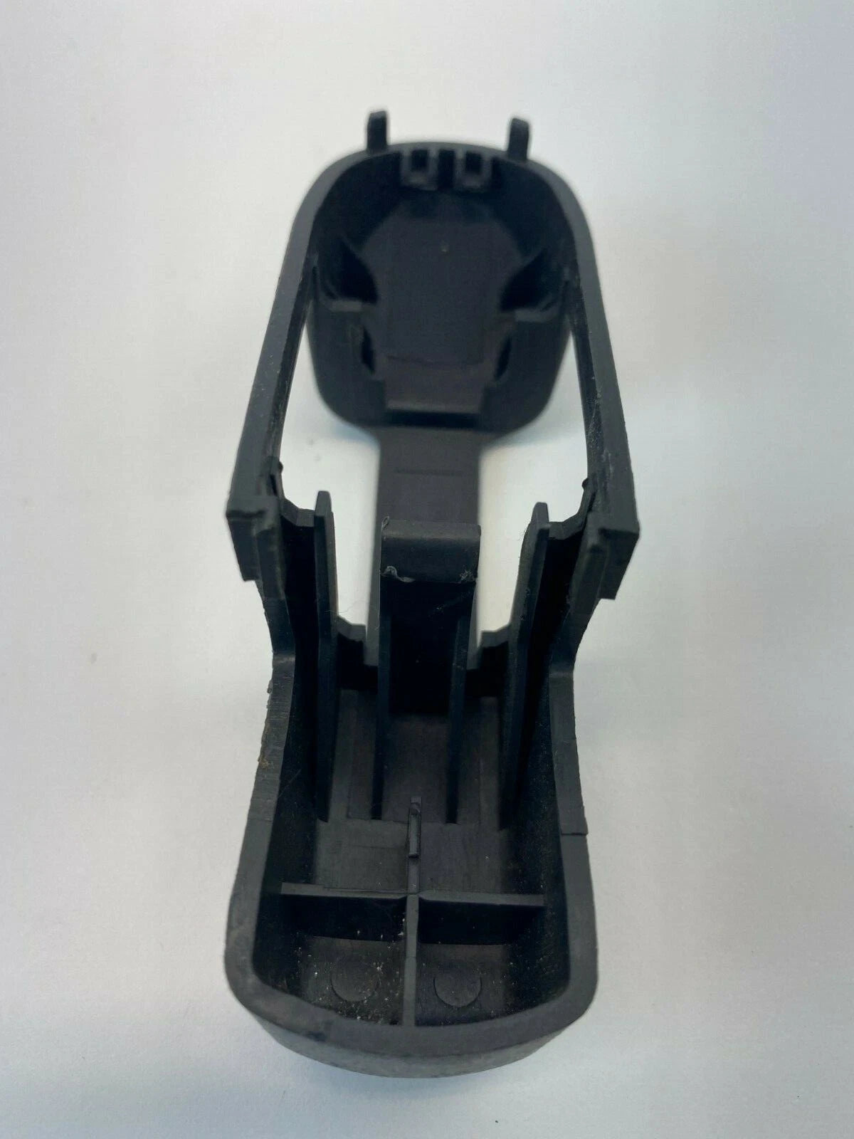 08-12 FORD ESCAPE SEAT BELT UPPER SLIDE HANDLE BUTTON BOLT TRIM COVER 6057049B