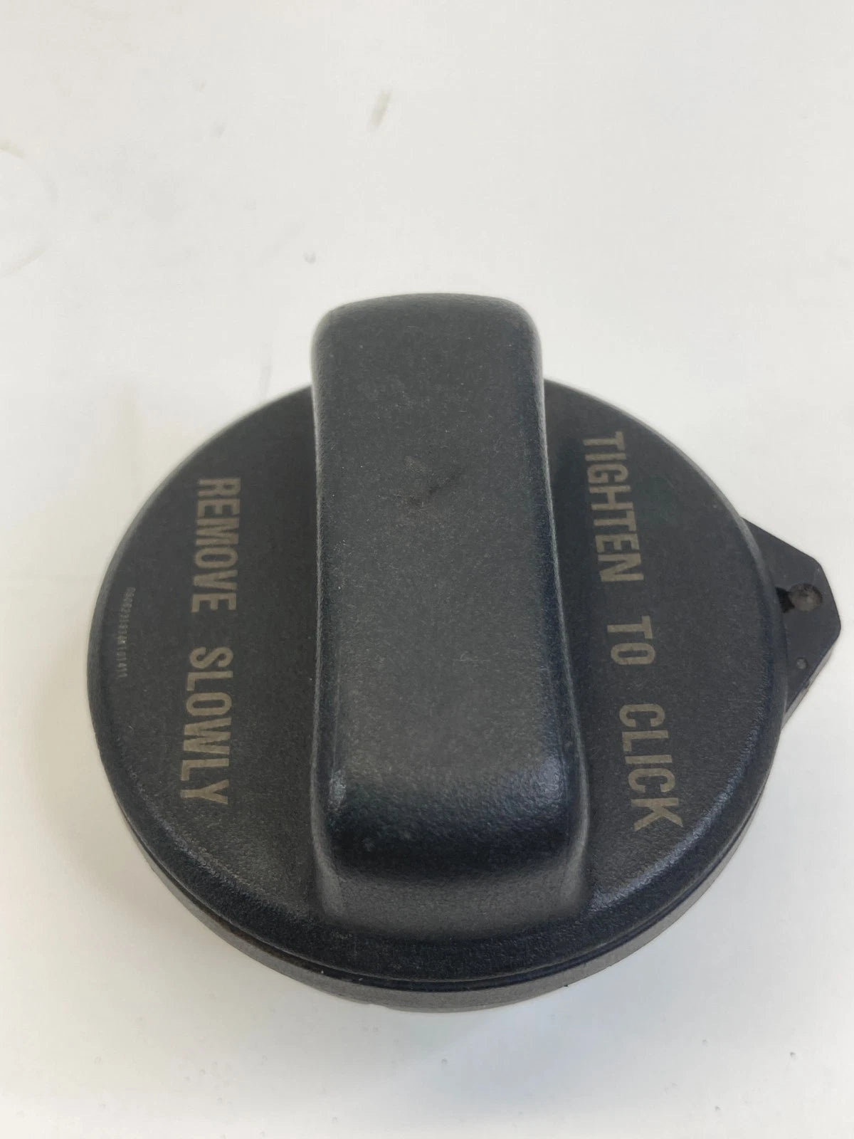 2008-2012 HONDA ACCORD SEDAN GAS FUEL FILLER TANK LID COVER CAP OEM