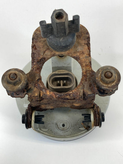 01-06 Chevrolet Tahoe Chevy Suburban 1500 2500 Front Fog Light Lamp 16530545 OEM