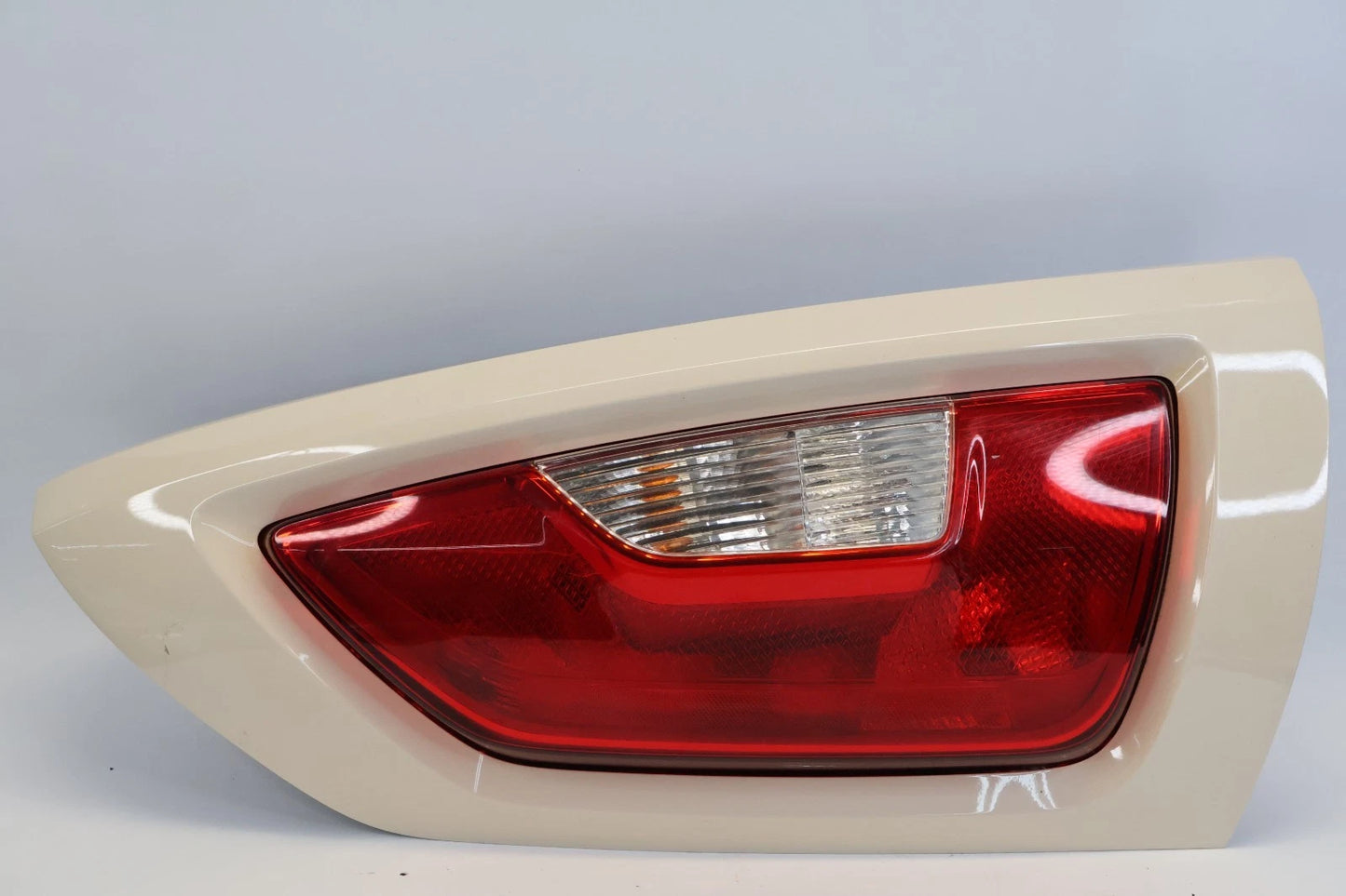2012 2013 KIA SOUL REAR LEFT LH SIDE TAIL LIGHT LAMP ASSEMBLY 92401-2K5 OEM