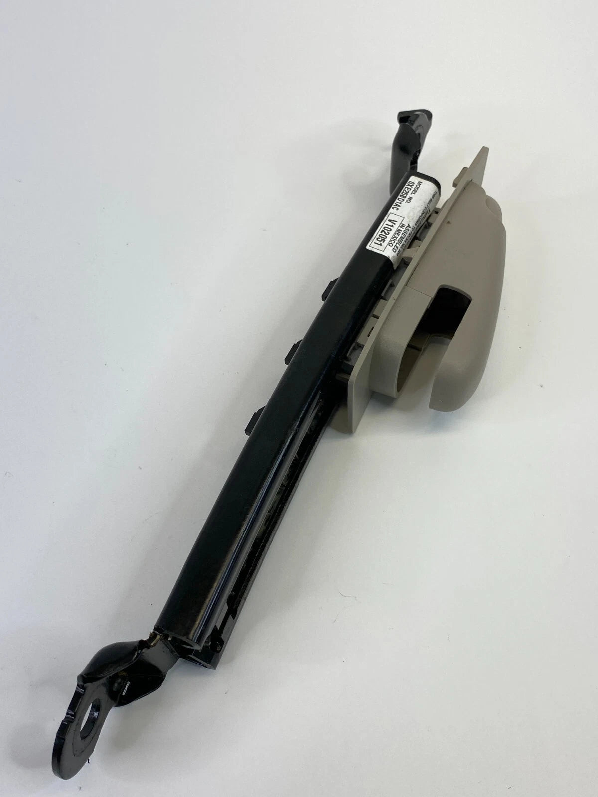 05-10 JEEP GRAND CHEROKEE FRONT LEFT SEAT BELT HEIGHT ADJUSTER 0XE25BD1AC OEM