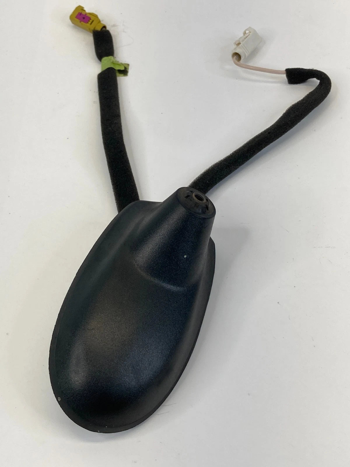 2013-2016 Dodge Dart Roof Mounted Radio Antenna Base 05091973AC OEM