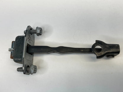 2007-2013 SUZUKI SX4 HATCHBACK FRONT RIGHT PASSENGER DOOR CHECK STOP DETENT OEM
