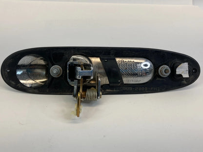 98-02 LINCOLN TOWN CAR FRONT RIGHT SIDE EXTERIOR DOOR HANDLE 938-4000-ASM OEM
