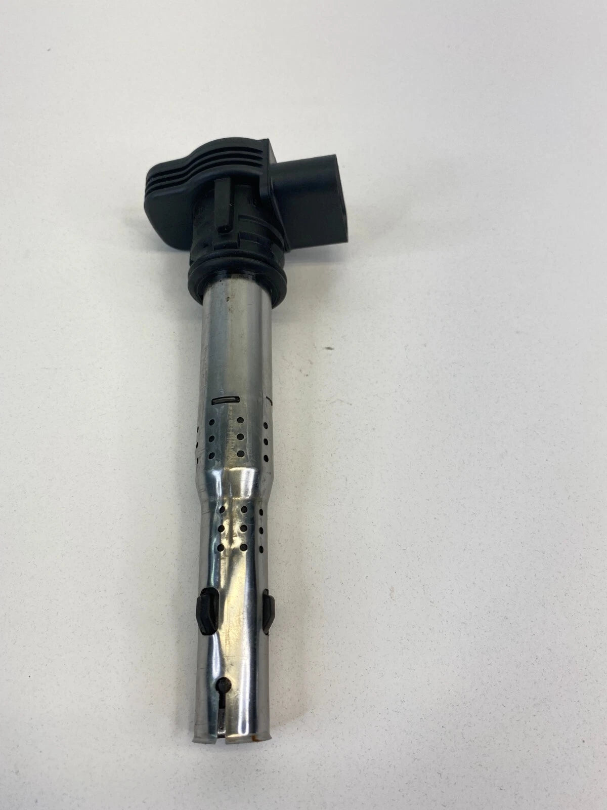 2005-2018 VOLKSWAGEN JETTA 2006-2014 VW PASSAT IGNITION COIL 07K-905-715-F OEM