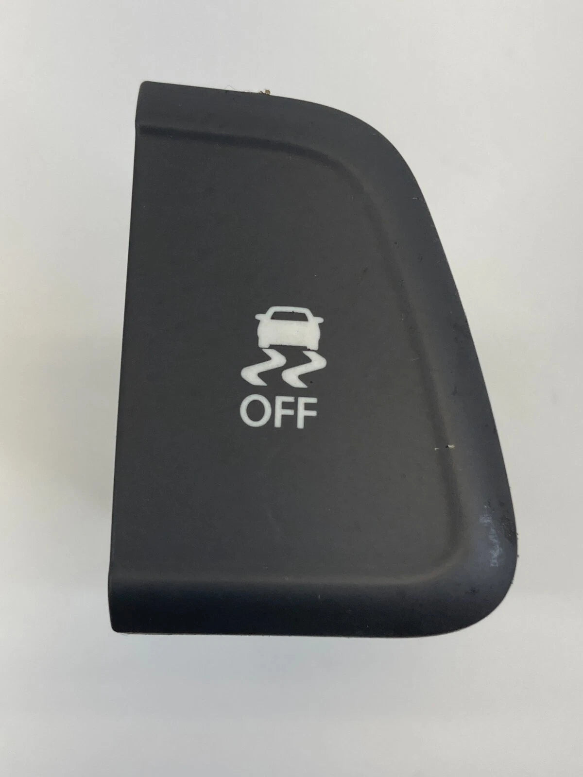 2011-2013 HYUNDAI ELANTRA 1.8L LEFT DASH STAB TRACTION BUTTON SWITCH 202007239