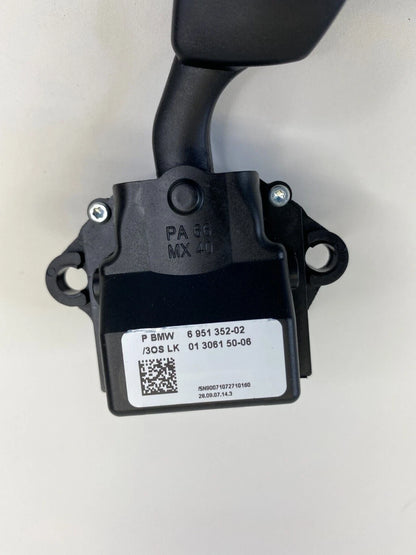 06 07 08 09 10 BMW 550I CRUISE CONTROL STALK COLUMN SWITCH 6951352-02 OEM