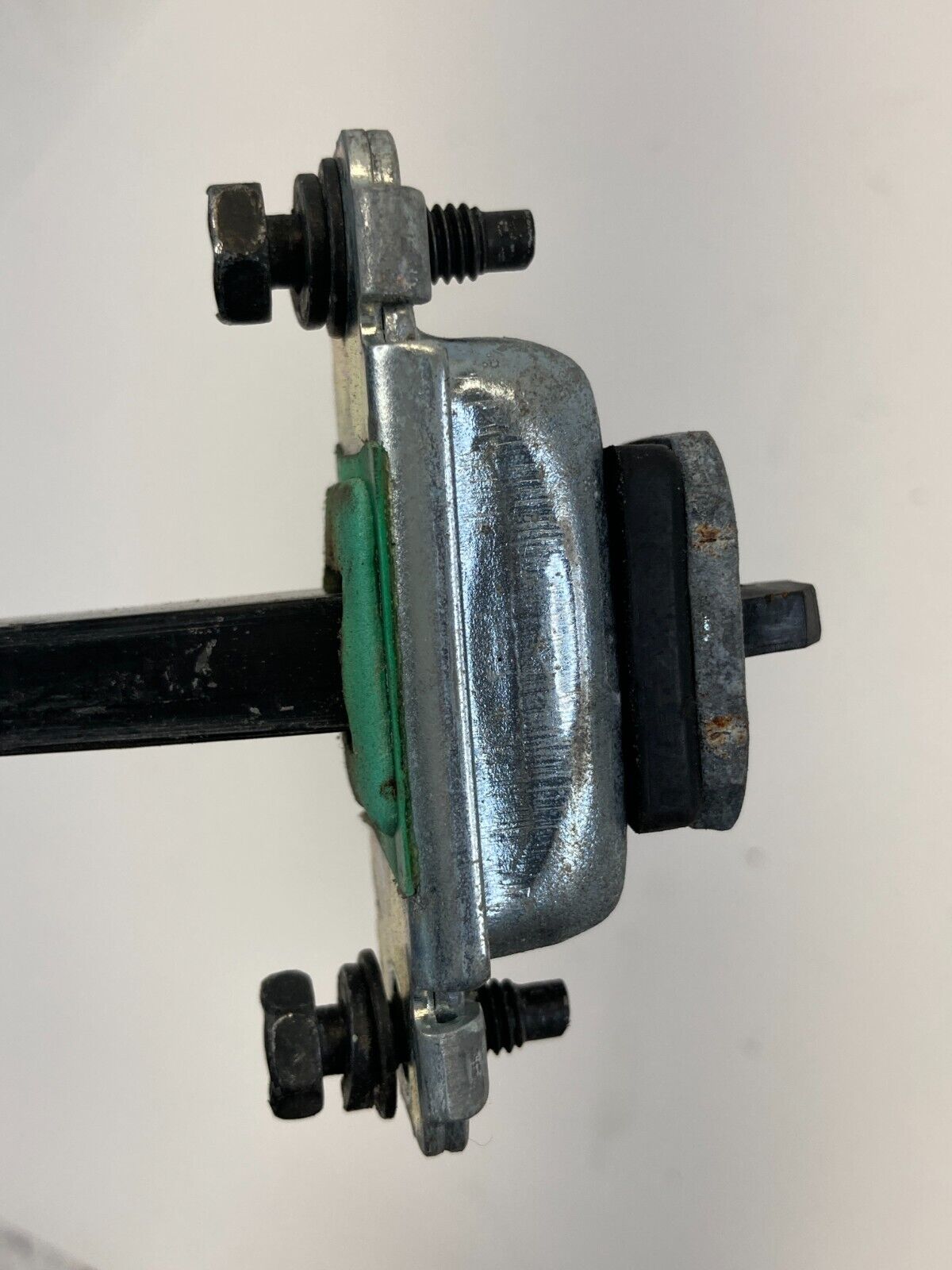 2007 2008 2009 Hyundai Santa Fe Front Door Check Stop Stopper Detent OEM