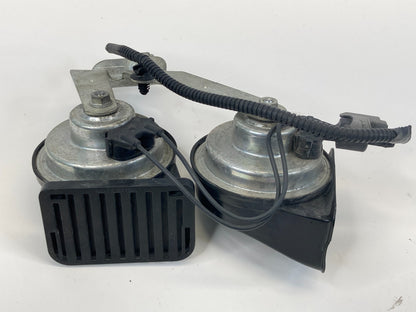 2013-2016 Ford Escape Low & High Horn Note Tone Pitch Alarm Signal E30055306 OEM