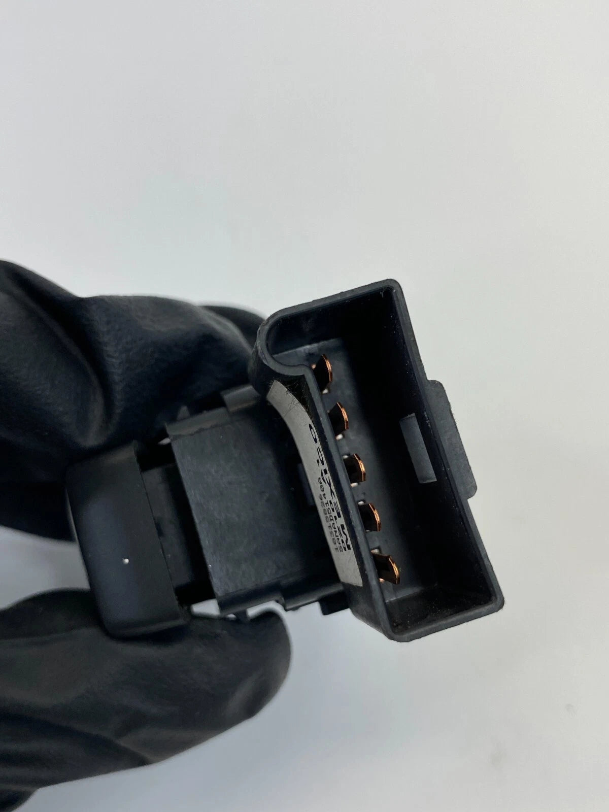 2010-2017 CHEVROLET EQUINOX FRONT LEFT DRIVER SEAT POWER LUMBAR CONTROL SWITCH