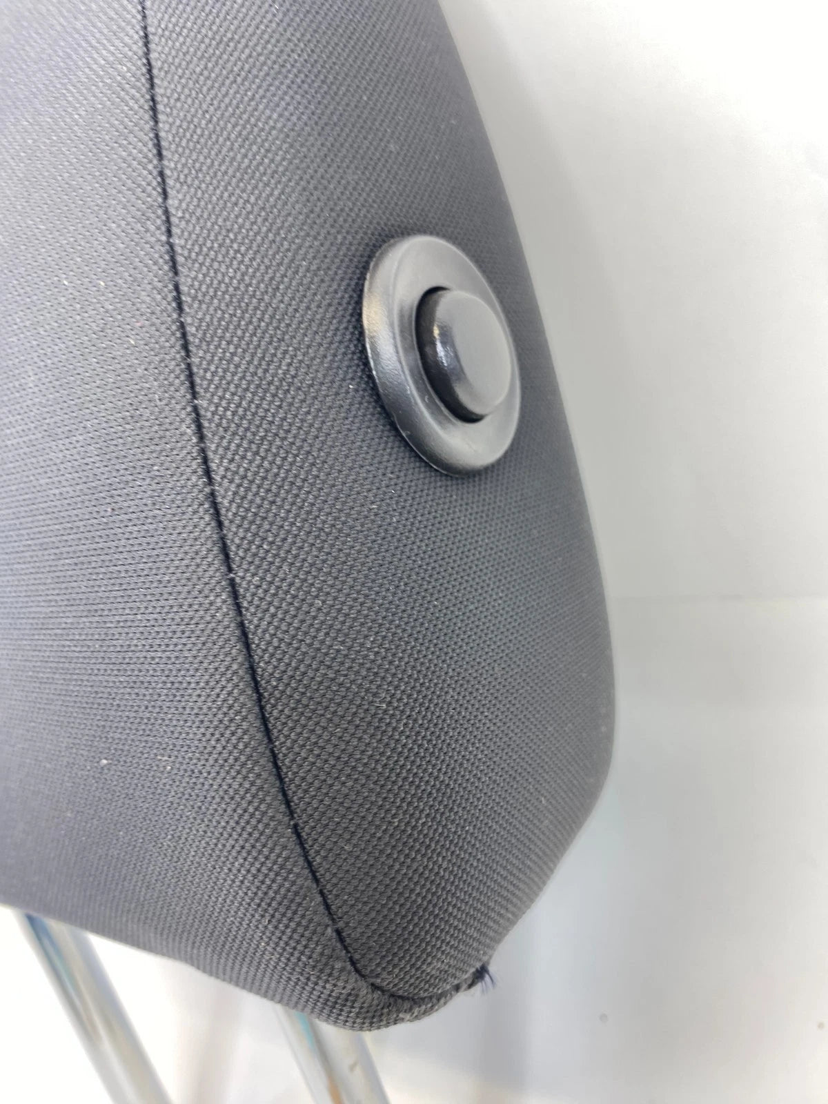 2013 2014 2015 Ford Escape Rear Back Seat Headrests Head Rest Set of 3