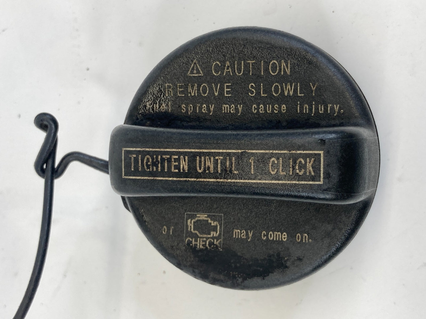 07 08 09 10 11 12 Toyota Avalon Yaris Fuel Filler Gas Tank Lid Cap Cover OEM