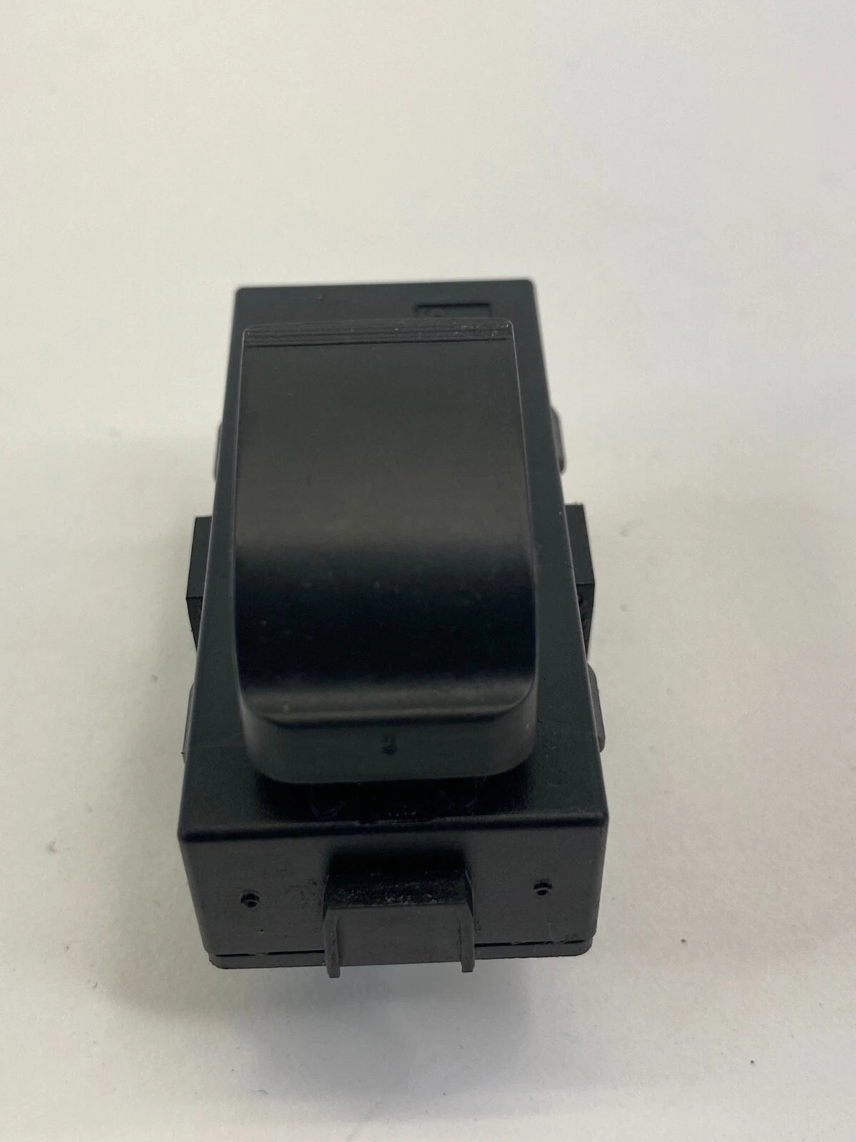 2009-2017 CHEVROLET TRAVERSE REAR RIGHT SIDE DOOR WINDOW CONTROL SWITCH 25877777