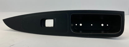 2008-2012 Chevrolet Malibu Rear Right Window Switch Bezel Trim Panel 20952790