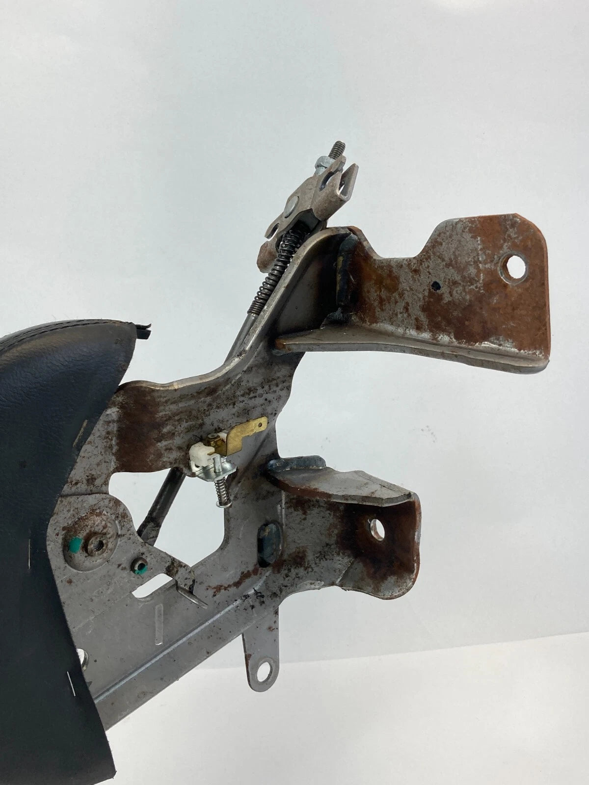 2004 05 2006 ACURA TL EMERGENCY PARKING BRAKE HANDLE CONTROL LEVER ASSEMBLY OEM