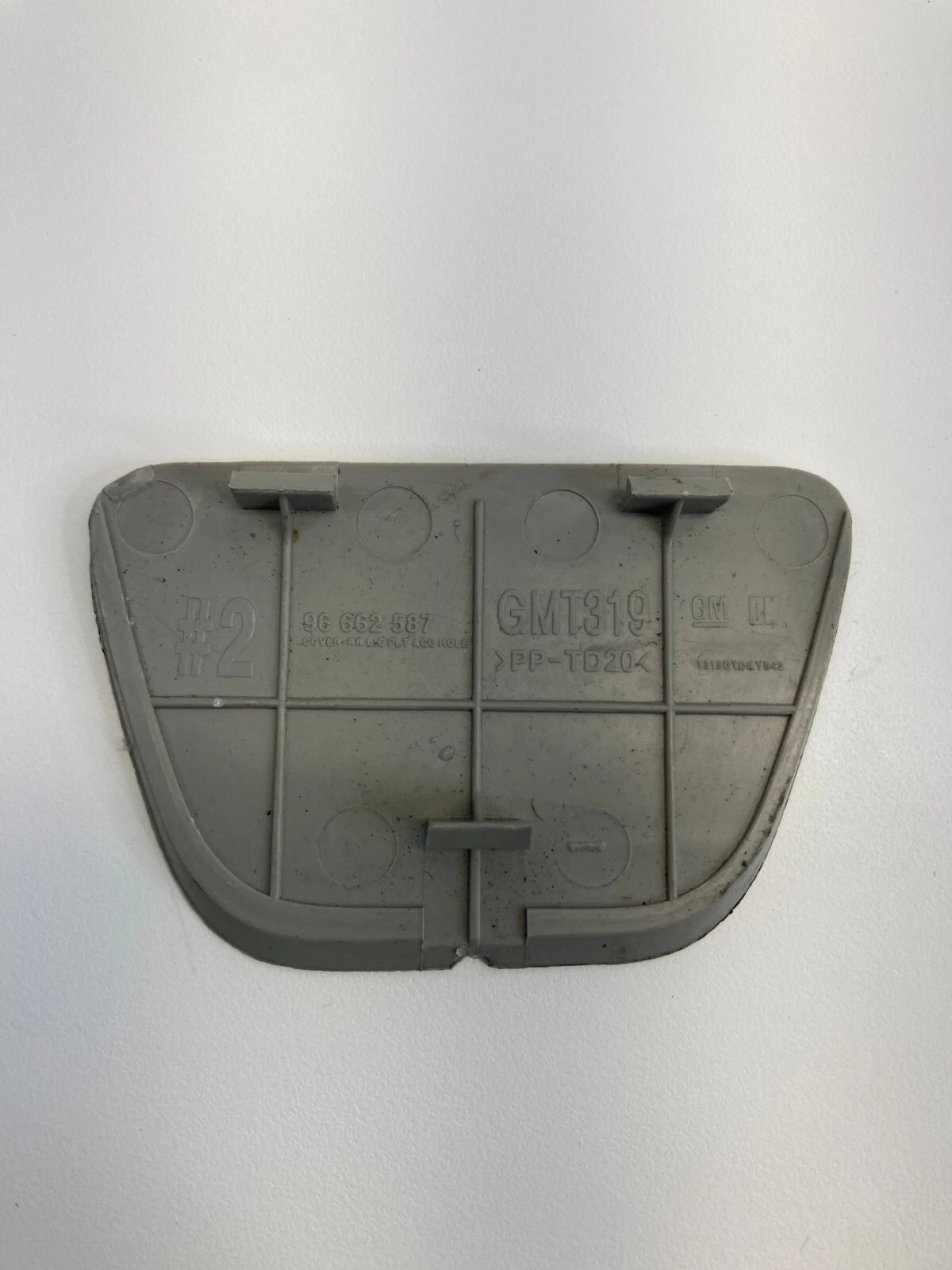 2008 2009 2010 SATURN VUE REAR LIFTGATE LICENSE PLATE ACCESS COVER 96662587 OEM