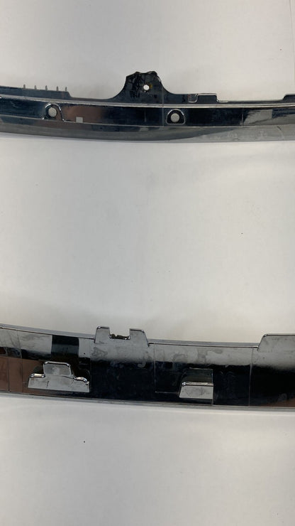 2006-2008 Lexus IS250 Front Center Grill Trim Chome Frame Assy 52711-53010 OEM