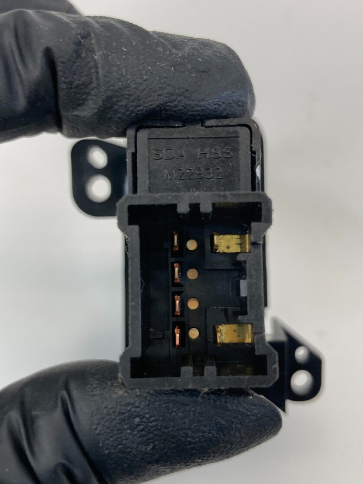 05 06 07 08 09 10 Honda Odyssey Front Seat Heated Control Switch M22832 OEM