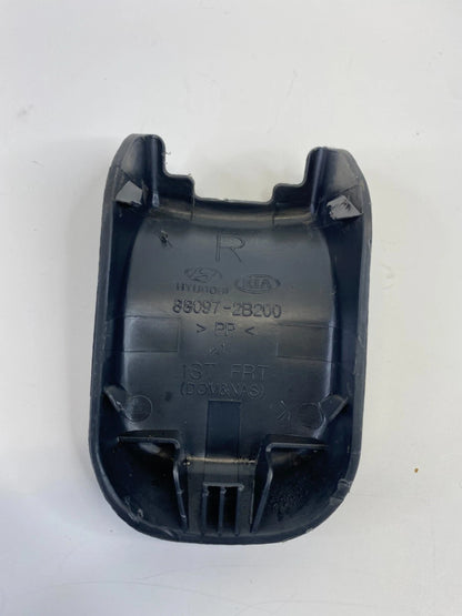 07-09 HYUNDAI SANTA FE FRONT LEFT SEAT RIGHT SIDE TRACK END COVER 88097-2B200