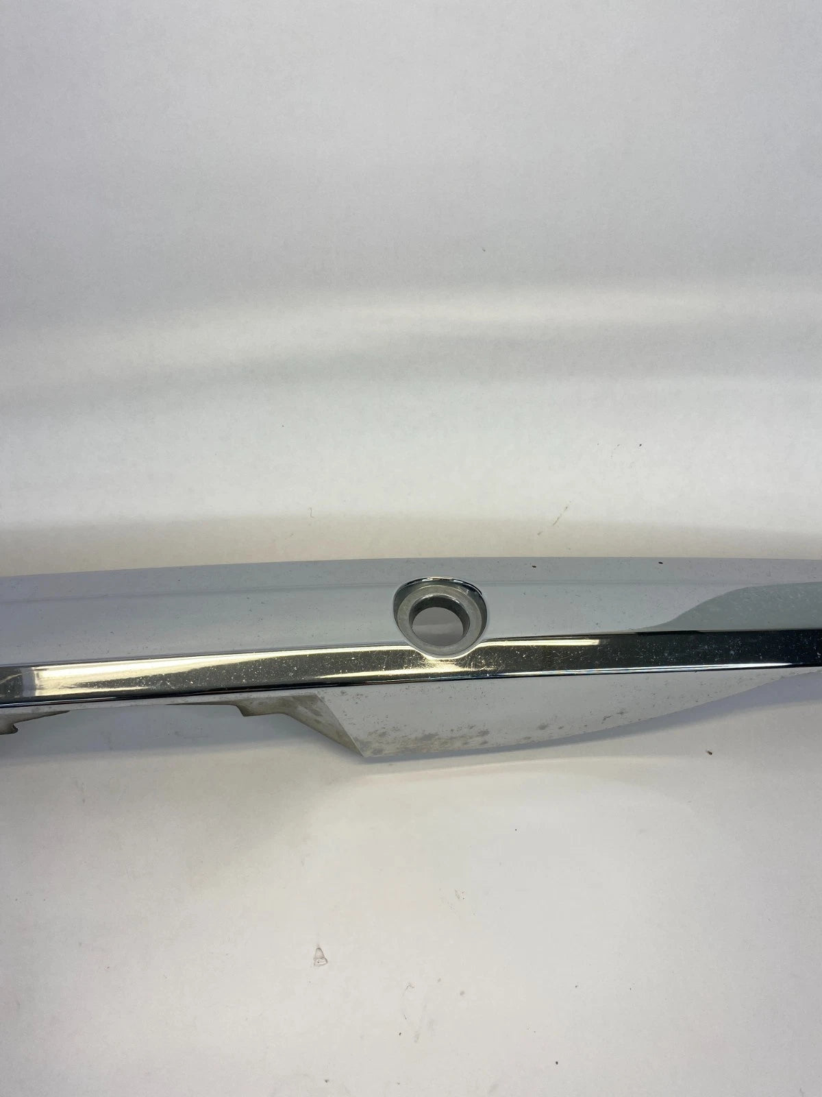 11 12 13 TOYOTA COROLLA RR DECK LID TRUNK MOLDING GARNISH CHROMED 7680102710 OEM
