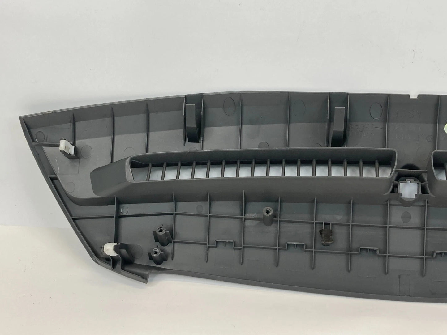 07-11 TOYOTA CAMRY UPPER DASH DEFROSTER VENT GRILL TRIM PANEL 55981-06010 OEM