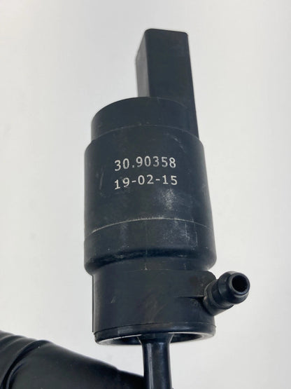 2015-2017 CHRYSLER 200 WINDSHIELD WASHER WIPER FLUID PUMP ASSEMBLY 3090358 OEM