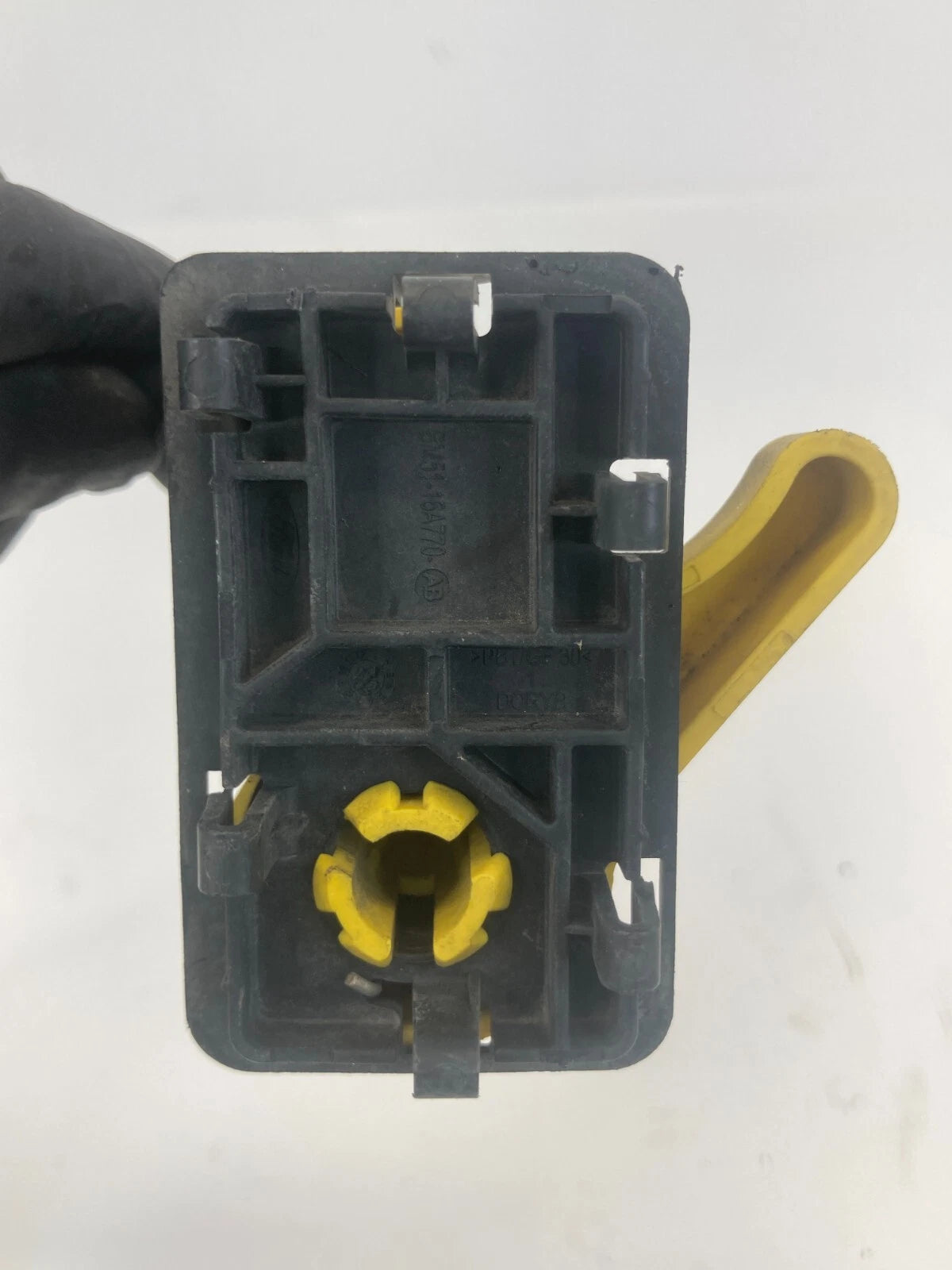 2013-2018 FORD FOCUS HOOD LOCK LATCH RELEASE ACTUATOR ASSEMBLY BM51-16A770