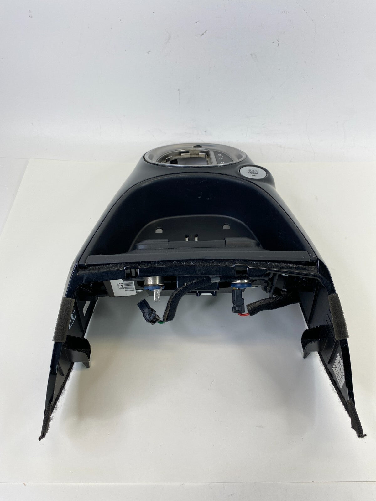 14-16 Kia Soul Center Console A/T Shifter Bezel Trim W/ Start Button 84630-B2000