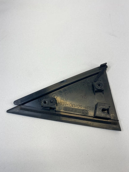 2007-2012 MAZDA CX-7 REAR RIGHT EXTERIOR DOOR PANEL CORNER TRIM MOLDING OEM