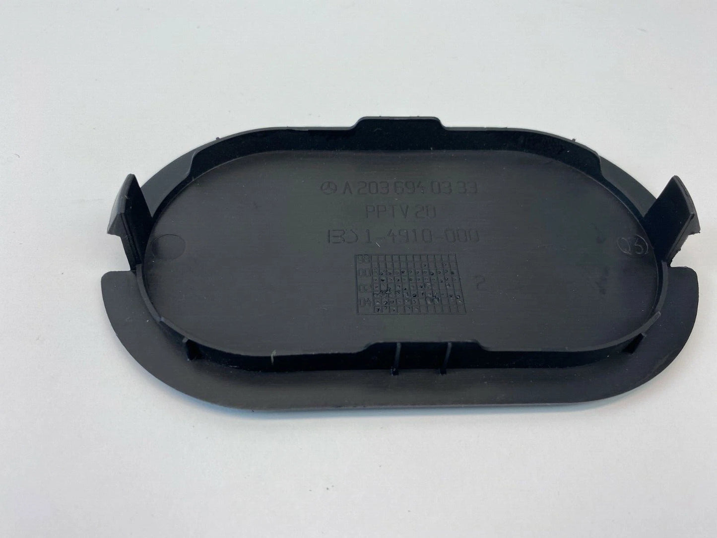 2006 2007 MERCEDES-BENZ C280 REAR TRUNK INNER LID LOCK COVER TRIM A2036940333