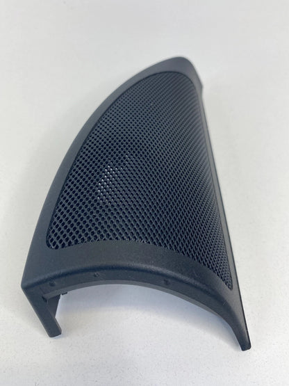 06-12 MERCEDES-BENZ R350 FRONT RIGHT DOOR TWEETER SPEAKER COVER TRIM A2517250294