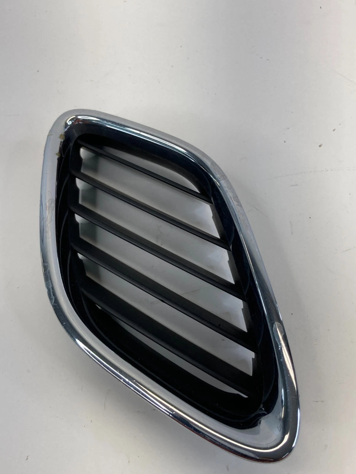 2003-07 Saab 9-3 Convertible Front Bumper Right Upper Grille Insert 12797999 OEM