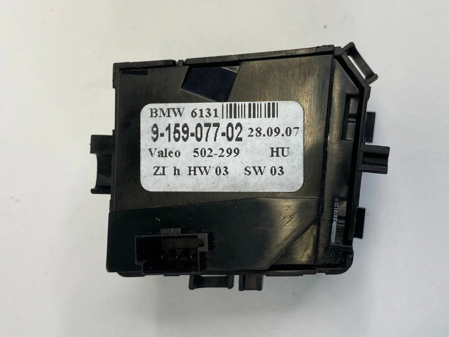 2008-2010 BMW 550I SEDAN CENTER DASH HEAT SEAT HEATER SWITCH 915907702 OEM
