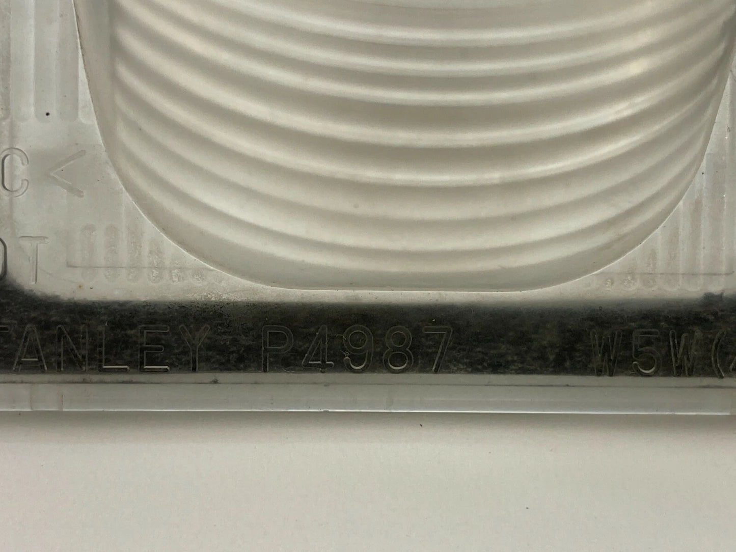 2006-2010 MAZDA 5 MAZDA5 REAR BACK LICENSE LIGHT LAMP PLATE COVER LEFT & RIGHT