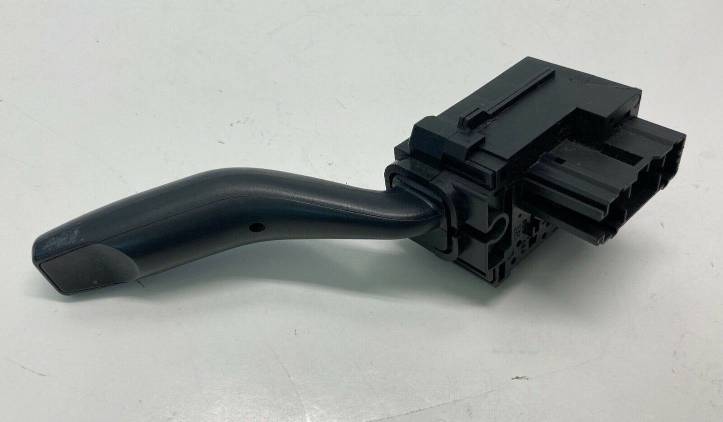 02 03 04 05 Honda Civic Windshield Front Wiper Control Switch P/N M18634 OEM