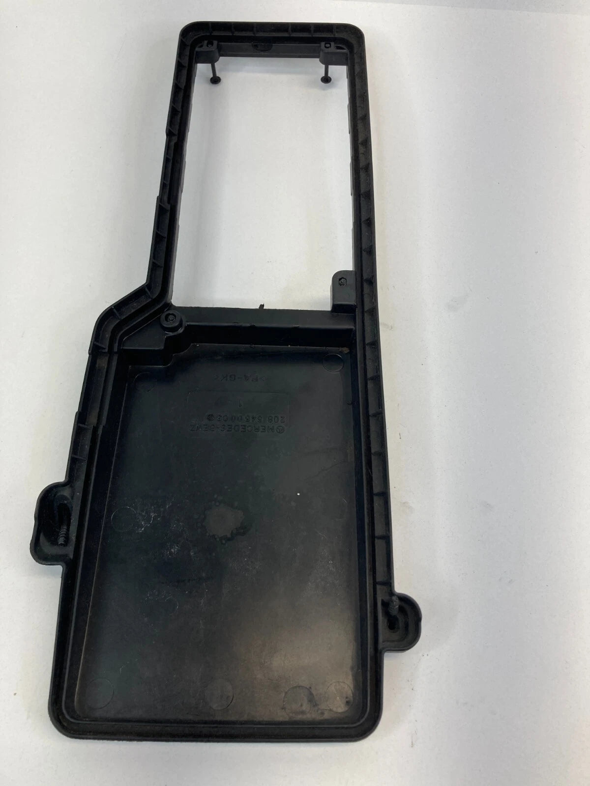 1999-2003 MERCEDES-BENZ CLK430 ENGINE COMPARTMENT FUSE BOX LID COVER 2085450003