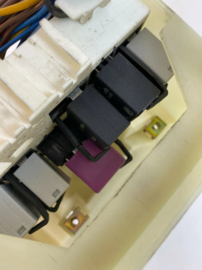 2002 SAAB 93 2.3L L4 TURBO AUTOMATIC INSTRUMENT LHD RELAY FUSE BOX 5353867 OEM