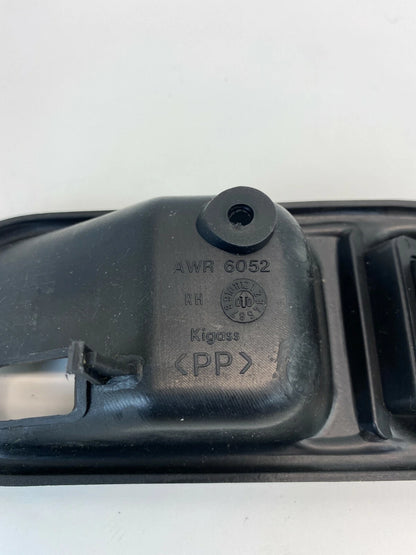 03 04 LAND ROVER DISCOVERY FRONT RIGHT INNER DOOR BEZEL W/ SWITCH YUF000200PUY