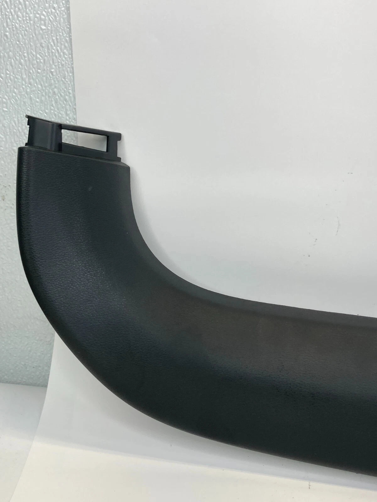 2011-2016 HONDA CR-Z TRUNK TAILGATE UPPER GARNISH MOLDING 84433-SZT-G01-M1 OEM